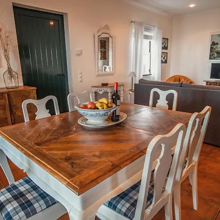 Tatil Evi Casa Da Vinha Biscoitos (Terceira)