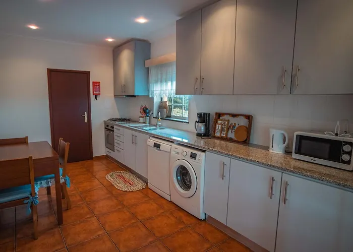 Casa Da Vinha * Biscoitos (Terceira)